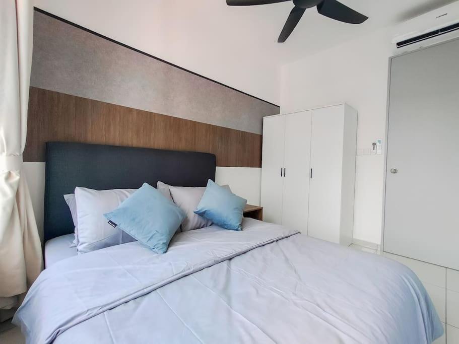Pangsapuri Kenwingston Platz Signature By Manhattan Group Kuala Lumpur